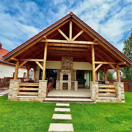 Villa Spelnienie Mazur *